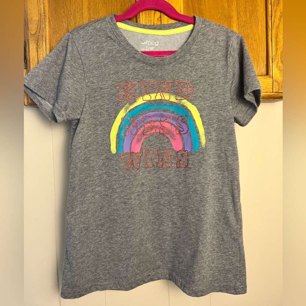 BCG Kindness Wins Rainbow Tee, Gray, Girl’s L (12/14)